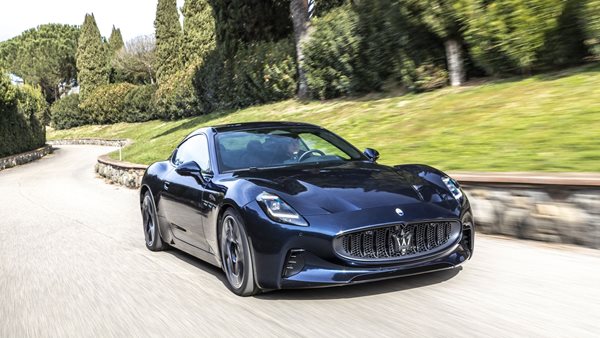 Η Maserati GranTurismo Folgore είναι απίστευτα γρήγορη