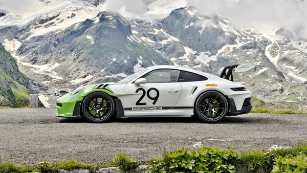 Θαυμάστε την μοναδική 911 GT3 RS που έφτιαξε η Porsche στη μνήμη του Jo Siffert (εικόνες)