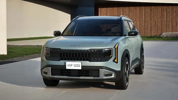 Το νέο Kia Seltos έρχεται και είναι ένα μικρότερο Sportage