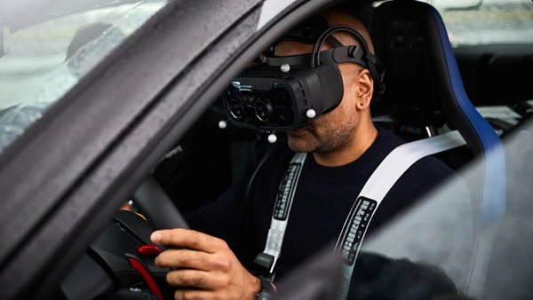 BMW M2 Μικτή Πραγματικότητα: Το καλύτερο racing game του κόσμου