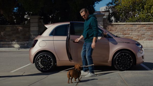 65 χρόνια Fiat 500 με τον Leonardo DiCaprio (video)