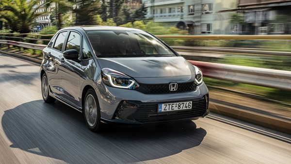 Δοκιμή Honda Jazz 1.5 i-MMD: Έγινε καλύτερο το ήδη καλό;