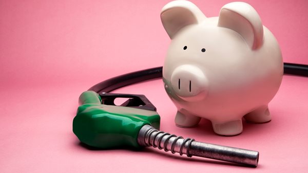 Οικονομία καυσίμου: Πώς να γλιτώσεις χρήματα οδηγώντας