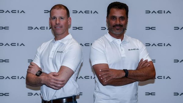 Η Dacia στο Ντακάρ του 2025 με Loeb και Al Attiyah