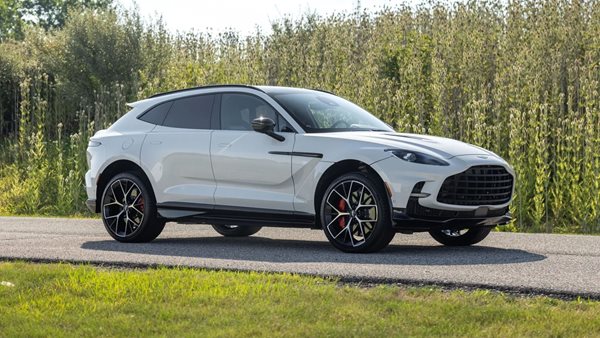 Δείτε πόσο έπεσε η τιμή μιας Aston Martin DBX 707 μετά από μόλις έναν χρόνο