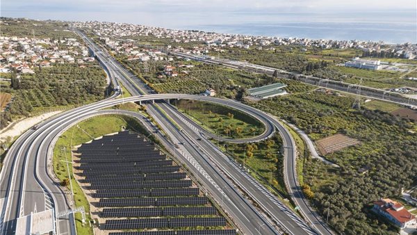 Ο αυτοκινητόδρομος στην Ελλάδα που δεν χαλάει ούτε 1 ευρώ σε ρεύμα