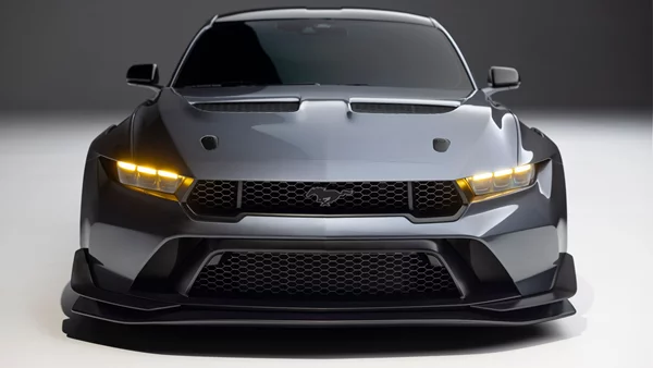 Mustang GTD: Αυτό είναι το Ford-ανταγωνιστής της Porsche 911 GT3 RS