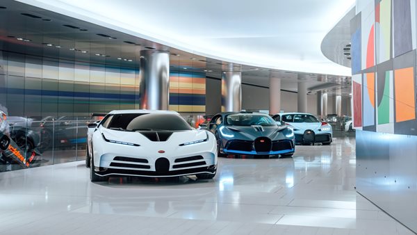 Το κατάστημα της Bugatti στο Μονακό είναι αυτό που φαντάζεσαι