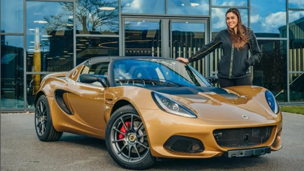 Γιατί η τελευταία Lotus Elise πήγε στην Elisa Artioli