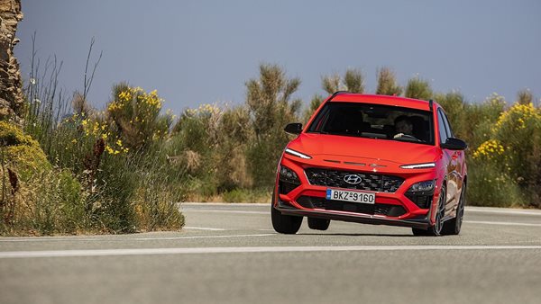Hyundai Kona N-Line 7DCT 4WD 198 PS: Σιγανοπαπαδιά