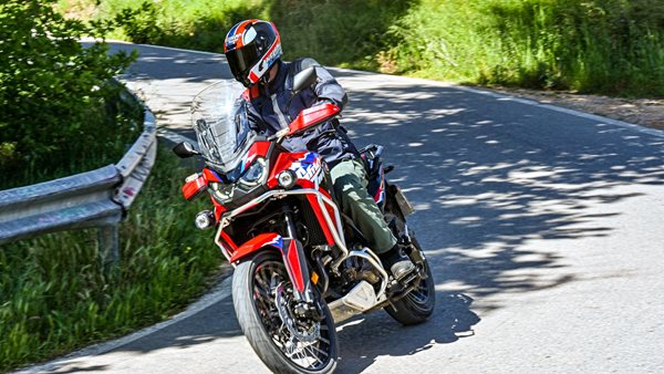 Οδηγούμε τη νέα Honda CRF 1100L Africa Twin: Τι έχει αλλάξει