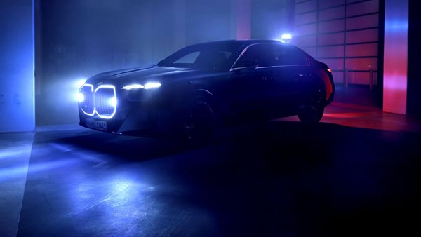 H θωρακισμένη BMW Σειράς 7 είναι ένα κινητό φρούριο