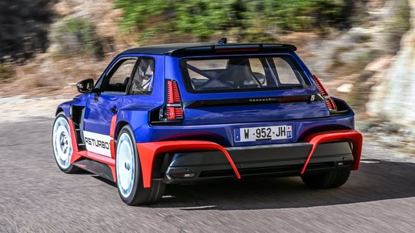 Επιτέλους τέρμα γκάζι με το εξωπραγματικό Renault 5 Turbo 3E (video)
