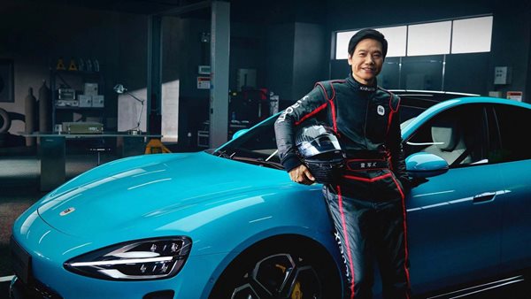 Πώς τα κατάφερε η Xiaomi με τα αυτοκίνητα ενώ η Apple απέτυχε