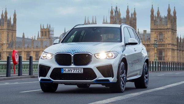 BMW: Ανακοίνωσε την παραγωγή αυτοκινήτου με υδρογόνο