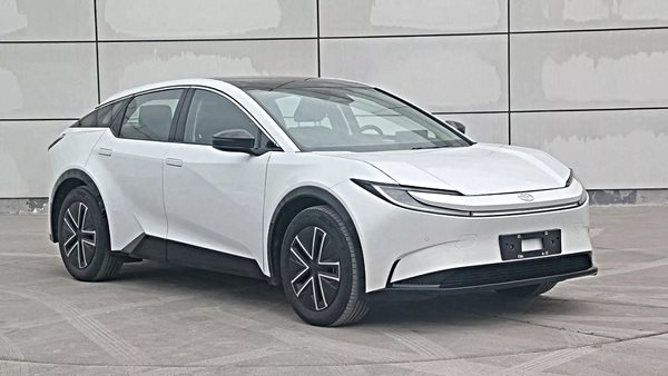 Αποκαλύφθηκε το νέο Toyota bZ3C-οι πρώτες πληροφορίες