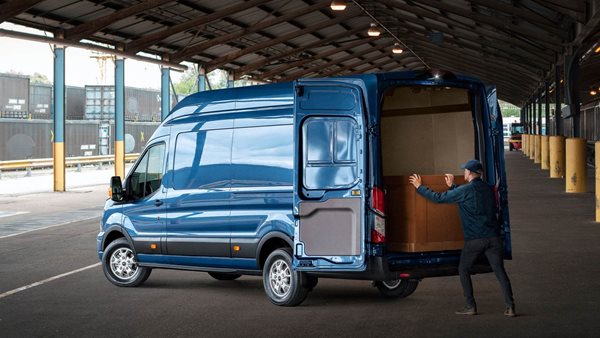 Ελλάδα: Προσφορές της Ford στα επαγγελματικά της μοντέλα