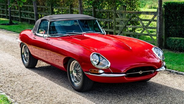 H υπέροχη restomod Jaguar E-Type του μισού εκατομμυρίου ευρώ