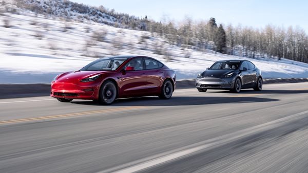 Οι πωλήσεις της Tesla αυξάνονται, αλλά με τι τίμημα;