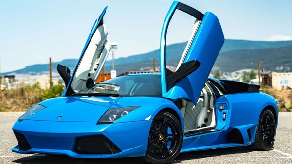 Γιατί αυτή η Lamborghini Murcielago κοστίζει όσο μια Ferrari SF90 XX