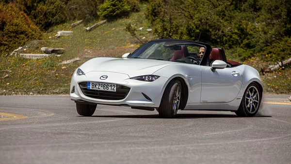 Mazda ΜΧ-5 Roadster Skyactiv-G132: Πού πληρώνω;