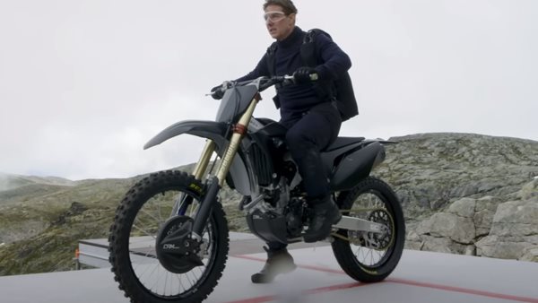 O Tom Cruise είναι ο καλύτερος κασκαντέρ στο Hollywood