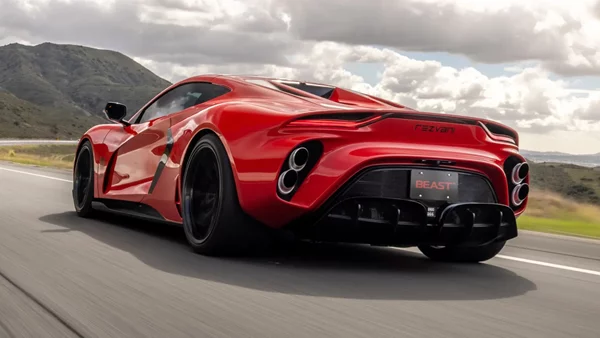 Το Rezvani Beast είναι μια ανακατασκευασμένη, θωρακισμένη Corvette με 1.000 ίππους.