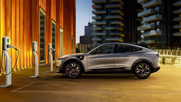 Ford Power Promise: Νέο πρόγραμμα αποκλειστικά για ηλεκτρικά αυτοκίνητα