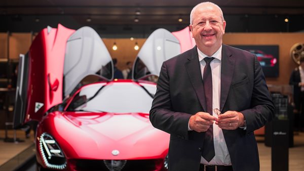 Αλλαγή ηγεσίας στην Alfa Romeo-ποιος αντικαθιστά τον Jean Philippe Imparato