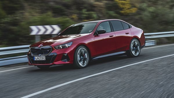 Αυτή είναι η νέα BMW i5 και Σειρά 5-ηλεκτρική, plug-in υβριδική, βενζινοκίνητη και diesel