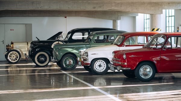 Skoda: Πάνω από 100 χρόνια μίζες κινητήρων