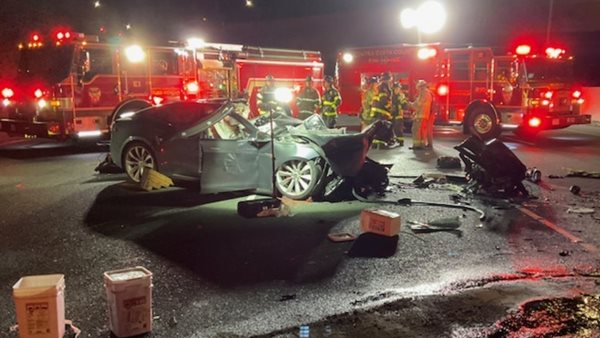 Θανατηφόρο τροχαίο με Tesla σε ημιαυτόνομη λειτουργία