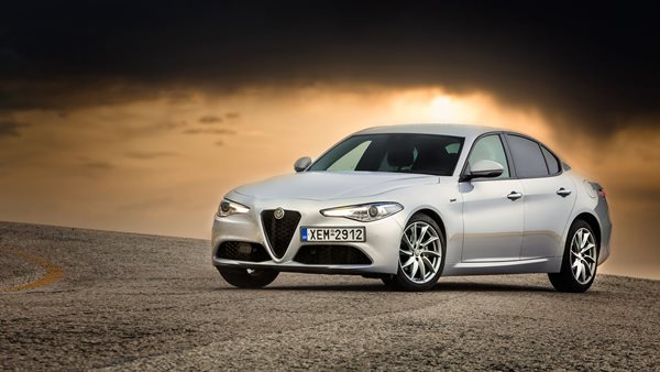 Alfa Romeo Giulia Sprint 2.0 TB: Σειρήνα