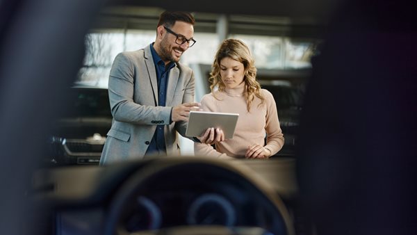 Έρευνα: Οι ποιοτικές φωτογραφίες "μετρούν" στην επιλογή αυτοκινήτου