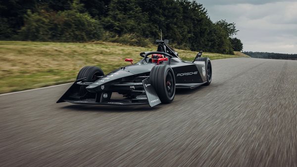 Formula E: Πρώτη δοκιμή για το Gen3 μονοθέσιο Porsche