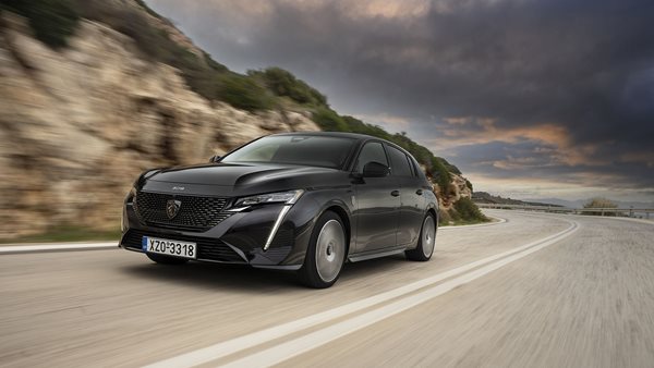 Δοκιμή Peugeot 308 GT PHEV 225PS: Premium σε όλα