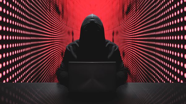 Τι λέει ο άνθρωπος που χάκαρε αυτοκίνητα της Tesla