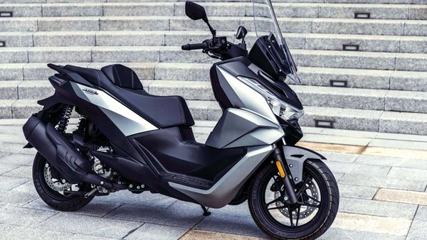Νέο scooter Voge SR3 φουλ εξοπλισμένο και σε λογική τιμή
