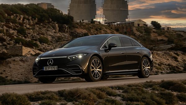 Mercedes EQS 580: Οδηγούμε στην Ελλάδα την ηλεκτρική ναυαρχίδα της νέας εποχής