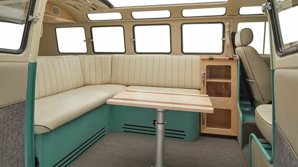 Αυτό το VW T1 είναι ένα ελκυστικό Restomod 199.000 ευρώ