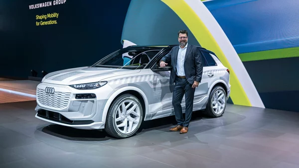 Ο CEO της Audi θέλει να απολύσει τον επικεφαλής της τεχνολογίας