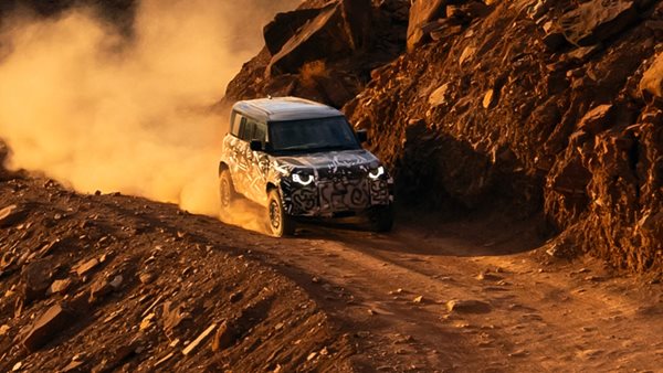 Έρχεται το παντοδύναμο Defender Octa-οι πρώτες πληροφορίες και εικόνες