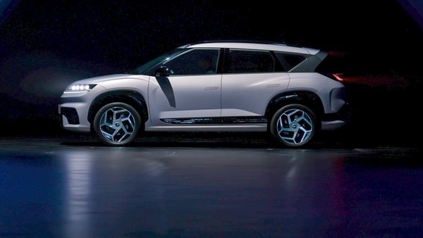 Ποιο ηλεκτρικό Hyundai πωλείται όσο ένα Hyundai i10