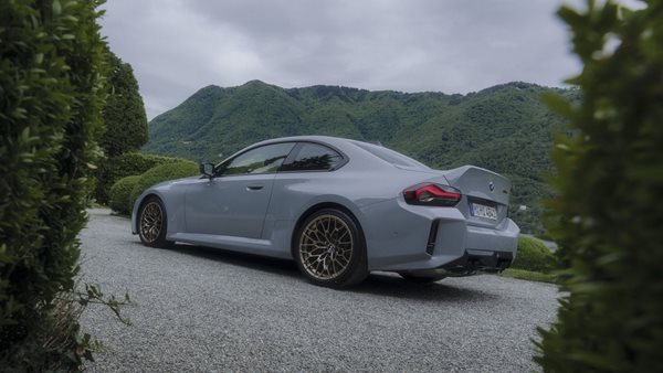 BMW M2 CS: Οι πρώτες επίσημες εικόνες του πιο "αλήτικου" coupe