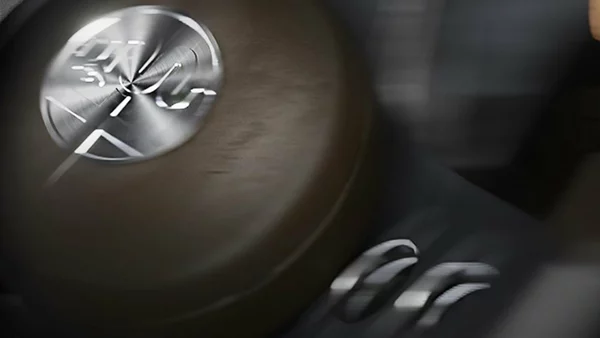 Το μαρτύριο της σταγόνας και το νέο supercar της Alfa Romeo