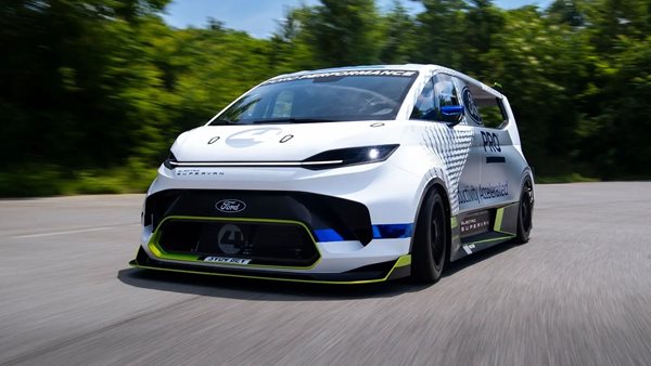 Το ηλεκτρικό Ford Supervan των 2.000 ίππων πάει Pikes Peak με Romain Dumas