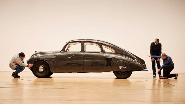 Πώς άλλαξε η αεροδυναμική αυτοκίνητων τα τελευταία 100 χρόνια σύμφωνα με τους ειδικούς της Skoda