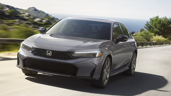 Τι έχει αλλάξει στο ανανεώμενο Honda Civic