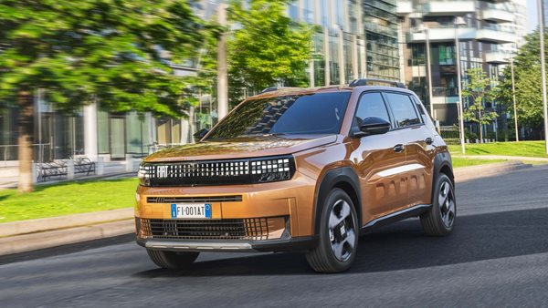 Tο υβριδικό FIAT Grande Panda έρχεται Ελλάδα