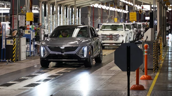 General Motors: Τέλος η διαφήμιση στο Twitter λόγω Musk